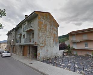 Vista exterior de Casa adosada en venda en Campdevànol