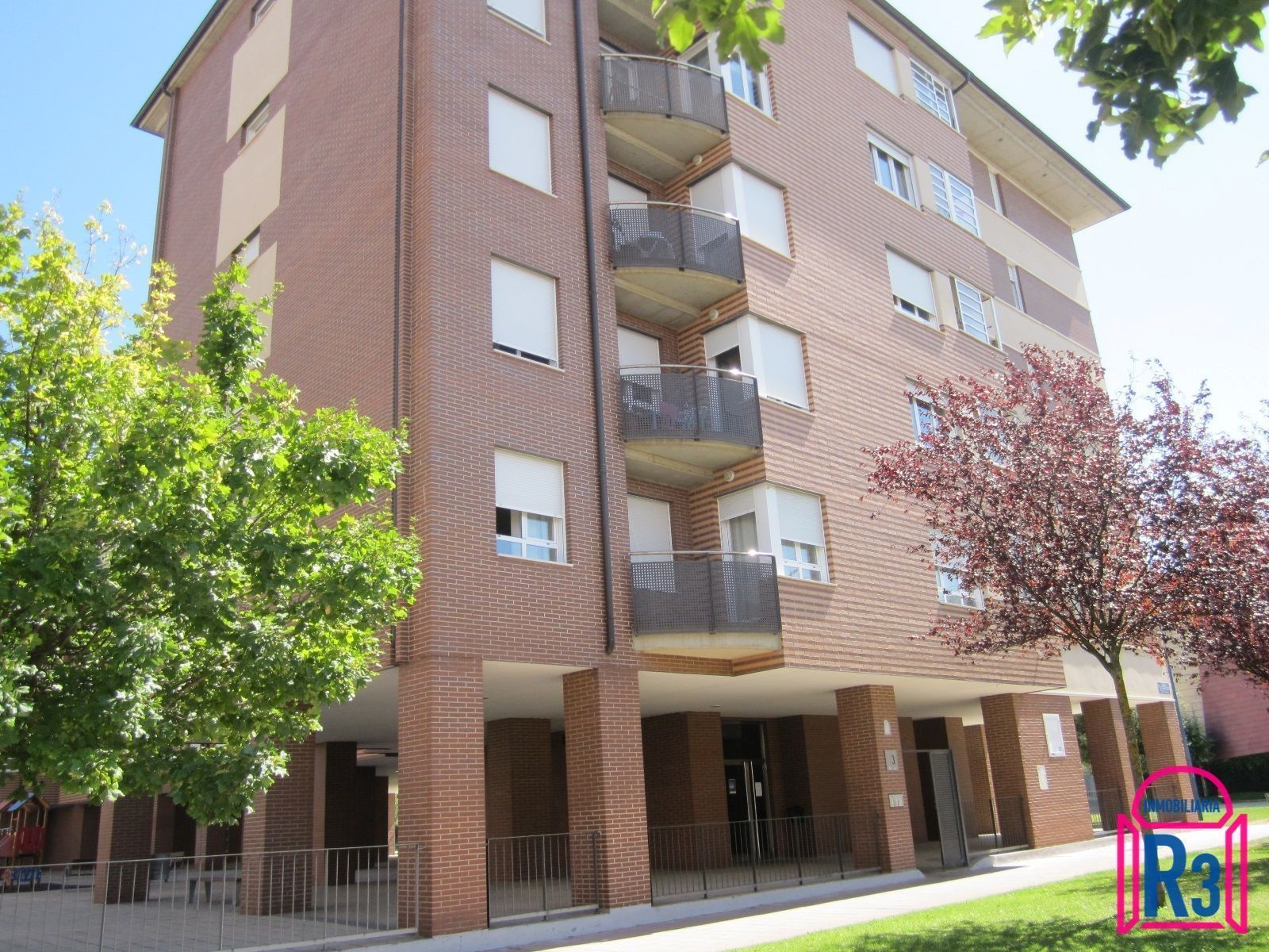 Exterior view of Flat to rent in León Capital   with Heating and Terrace