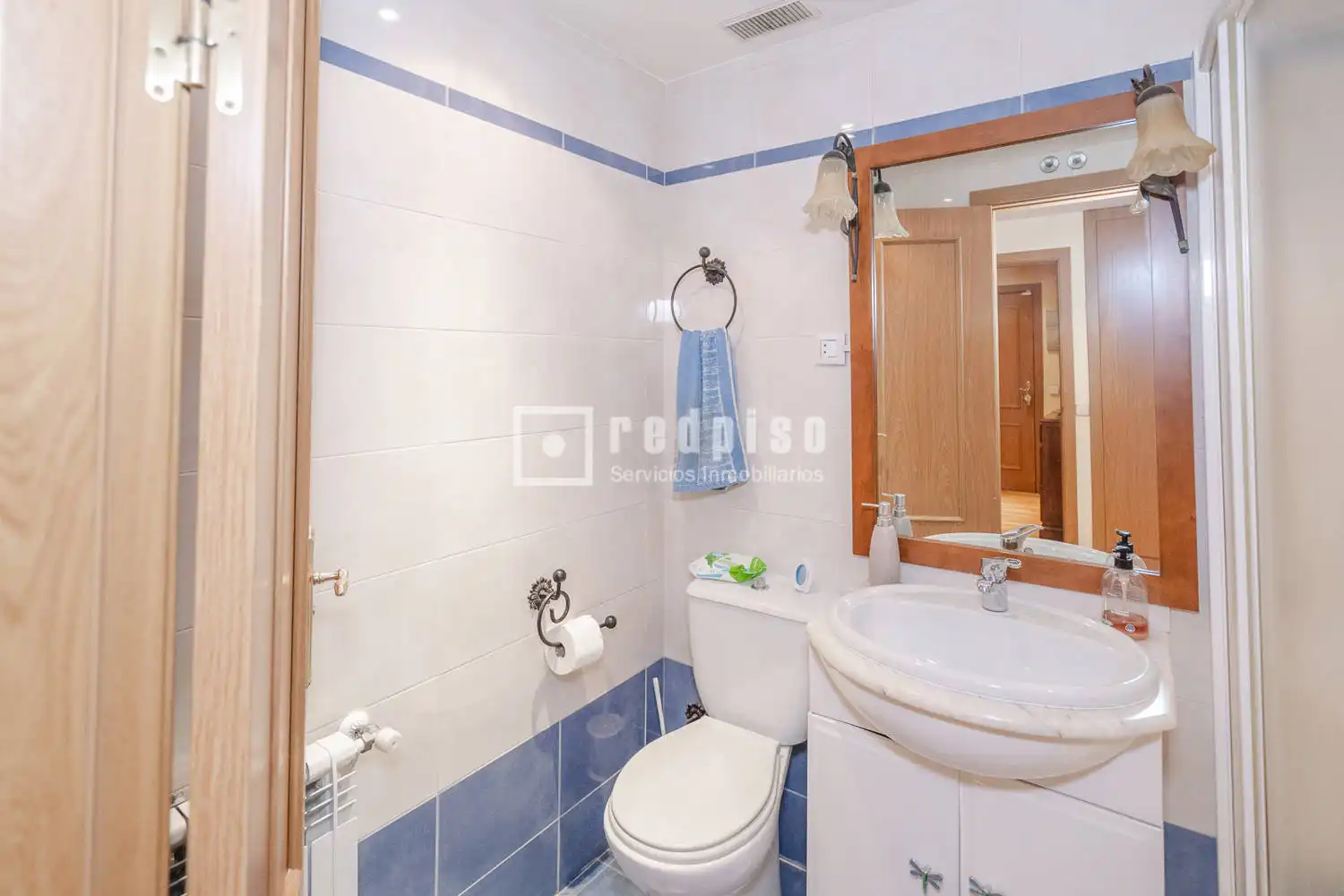 Baño de Piso en venta en Humanes de Madrid con Aire acondicionado y Calefacción