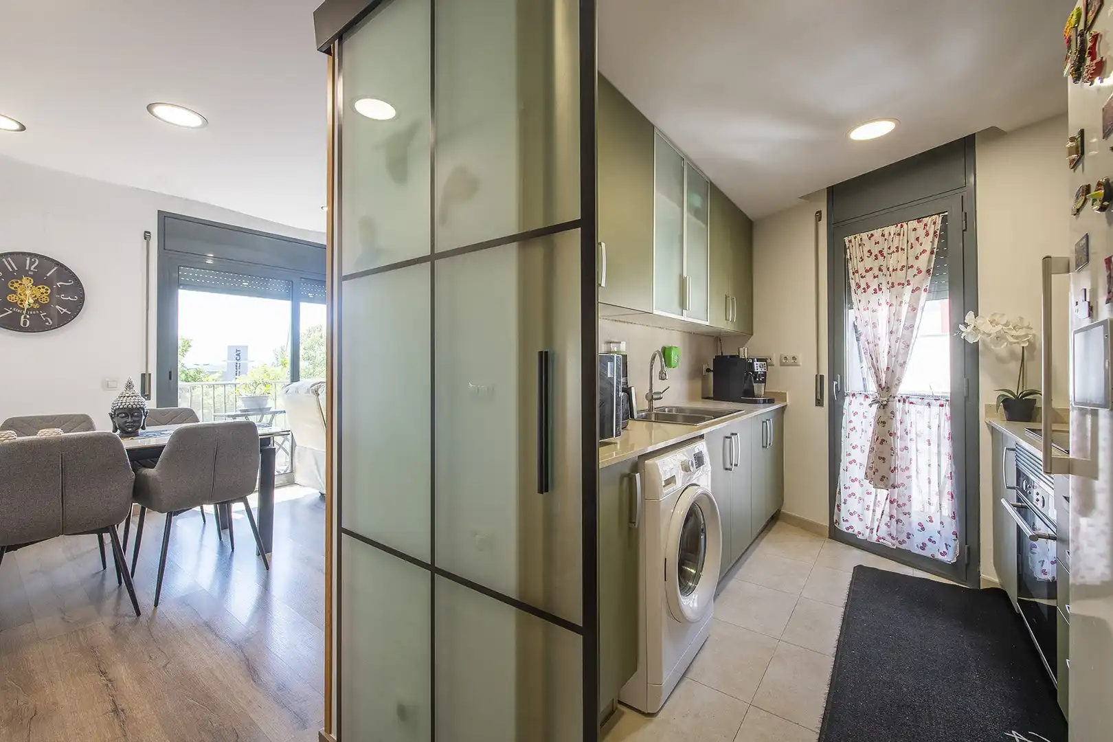Cocina de Piso en venta en Banyoles con Calefacción, Trastero y Balcón