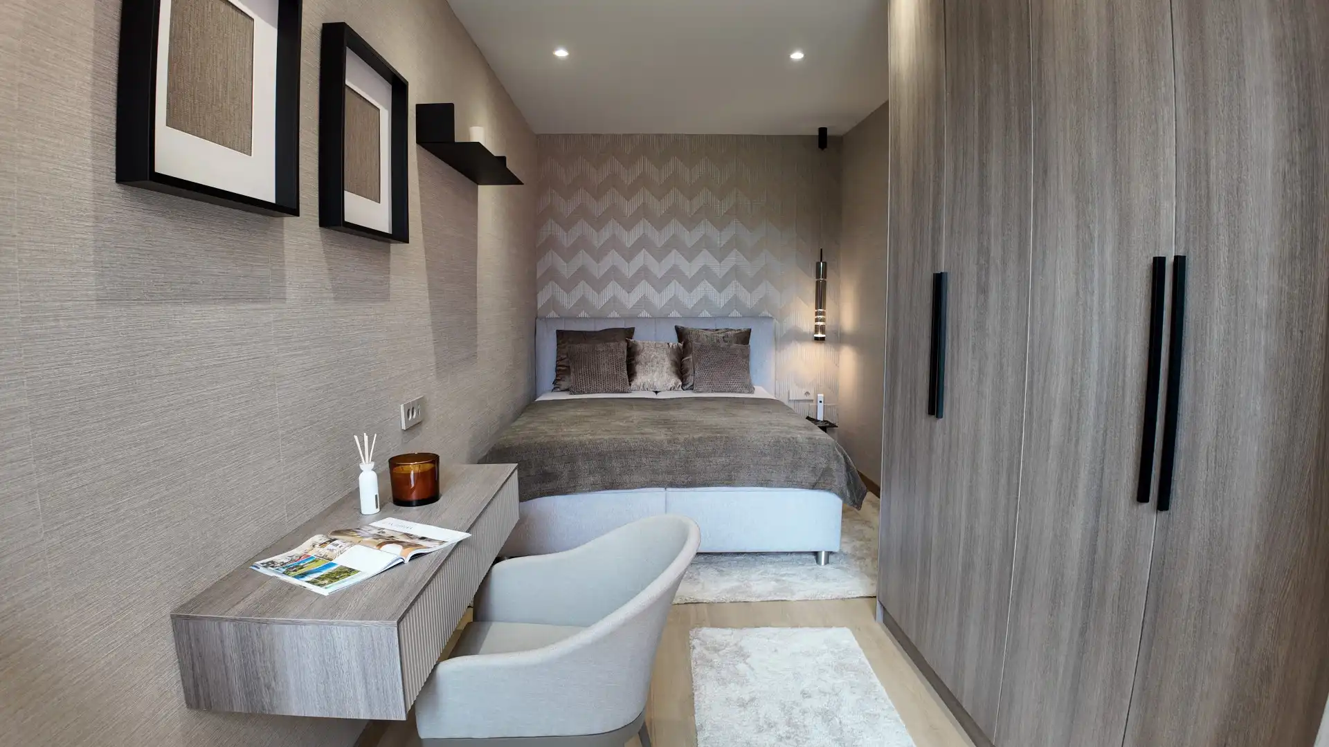 Bedroom of Attic for sale in Mijas  with Air Conditioner, Terrace and Swimming Pool