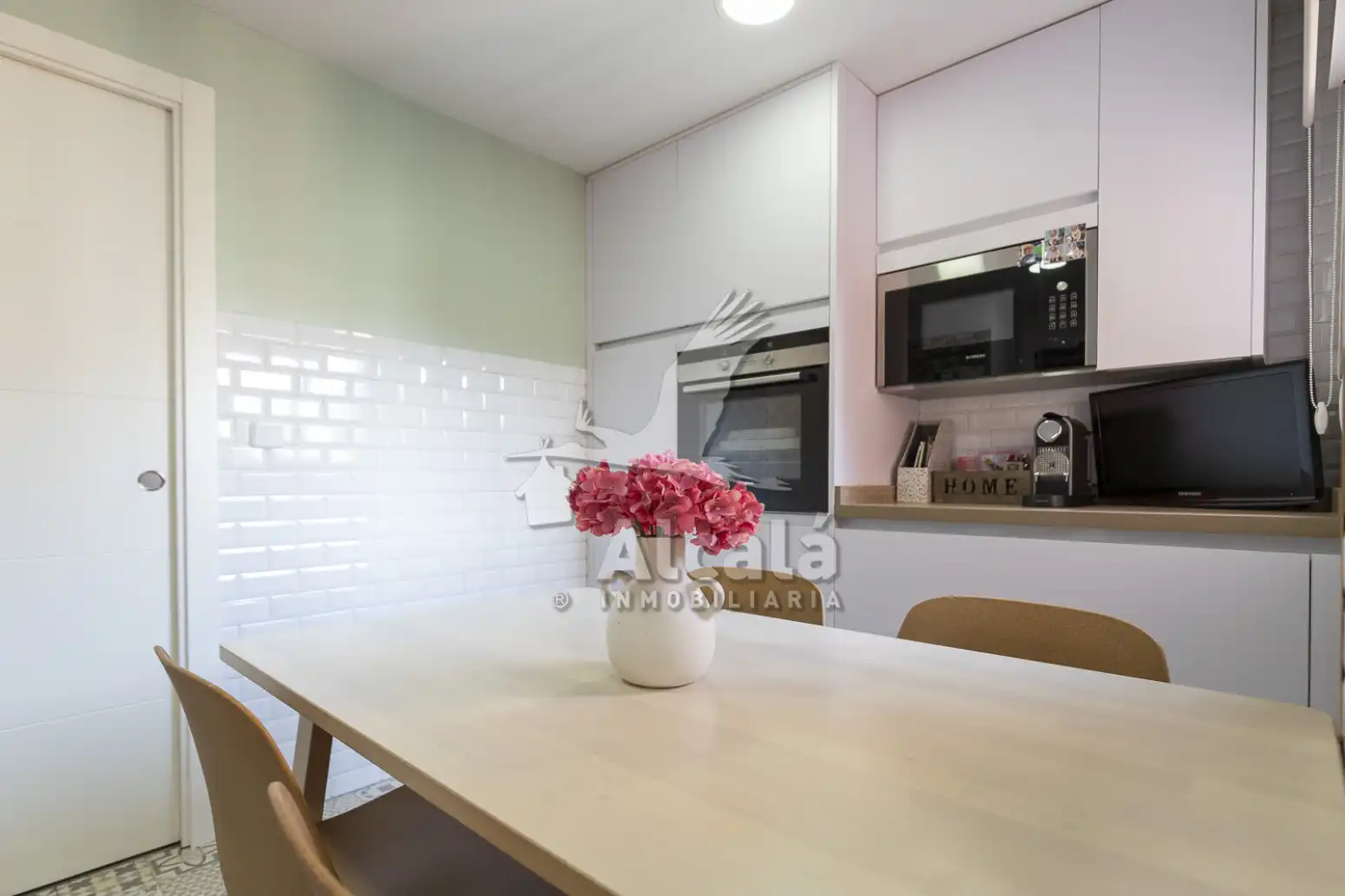 Kitchen of Flat for sale in Alcalá de Henares  with Heating and Terrace