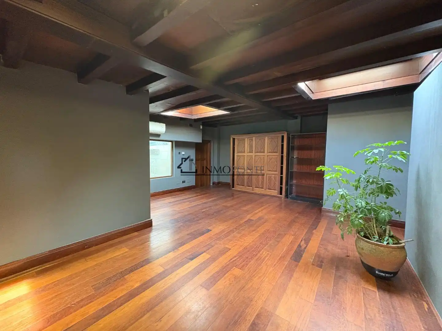 Casa o xalet en venda en Pontevedra Capital  amb Jardí privat