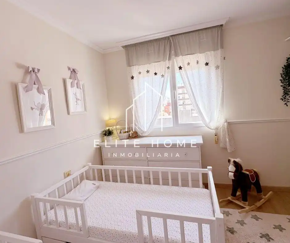 Habitación de Dúplex en venta en Centro  