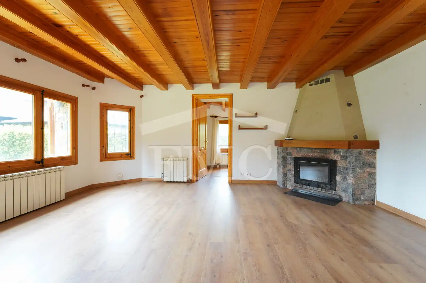 Sala de estar de Casa o chalet en venta en Llívia con Calefacción, Jardín privado y Parquet
