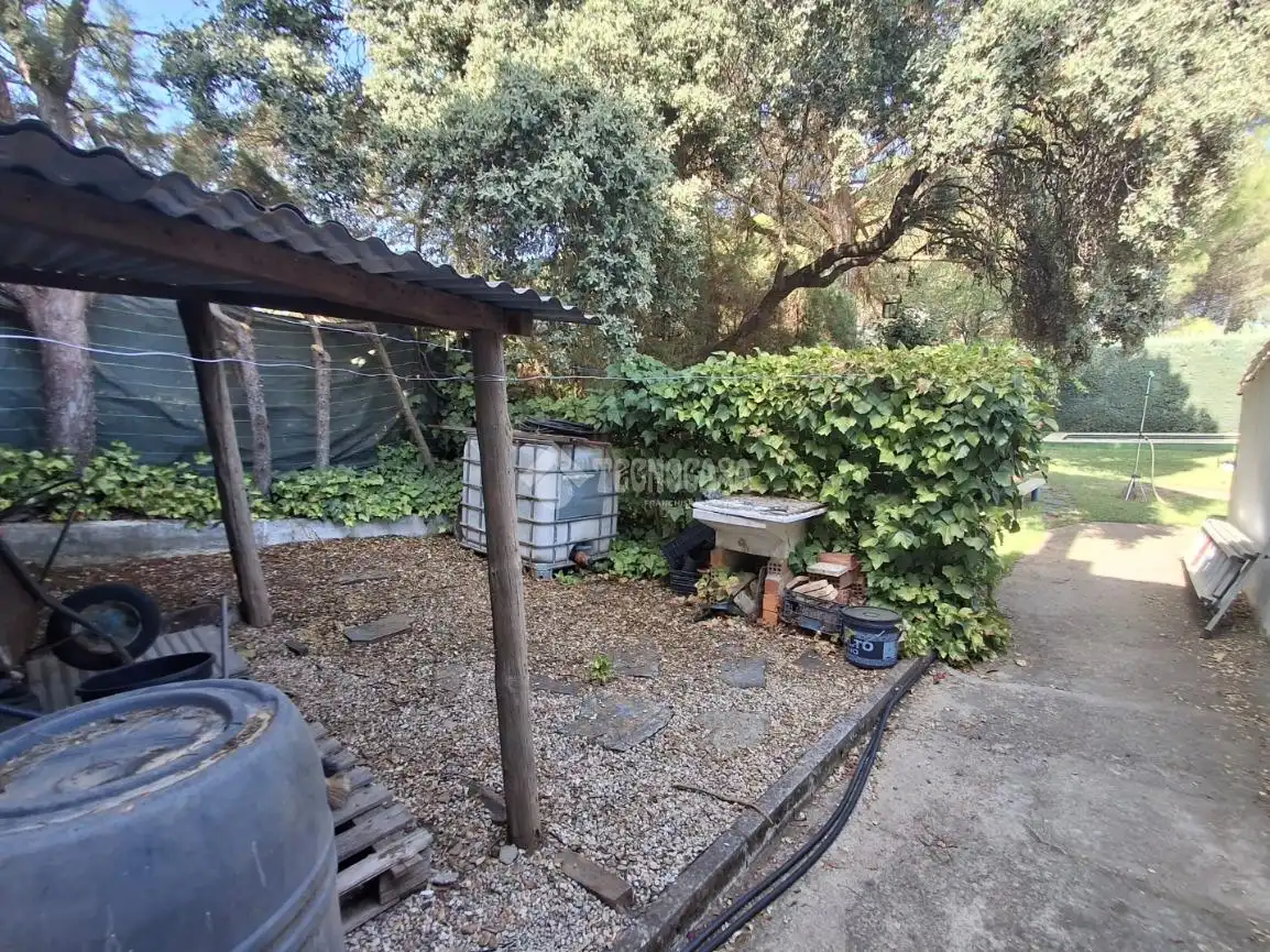 Jardí de Finca rústica en venda en Santa Elena amb Aire condicionat, Terrassa i Moblat