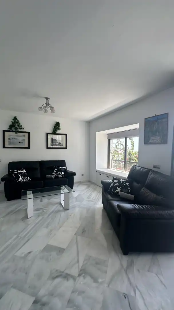 Casa aparellada amb piscina de lloguer a 1 Calle de Finlandia, imagen 12