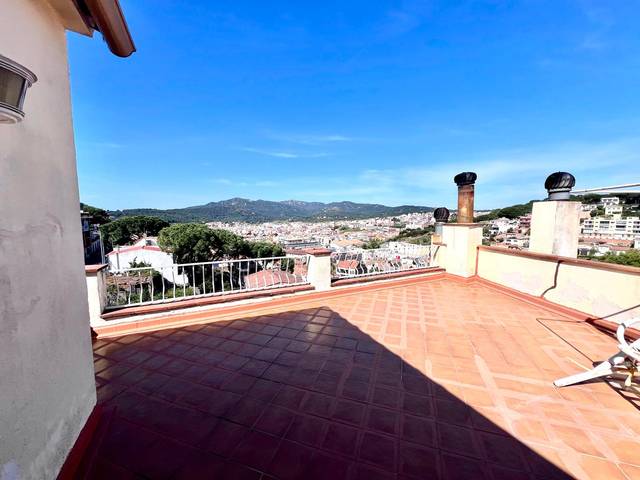 Casa adosada en Venta en Carrer de Nàpols, 41 en Volta de l'Ametller