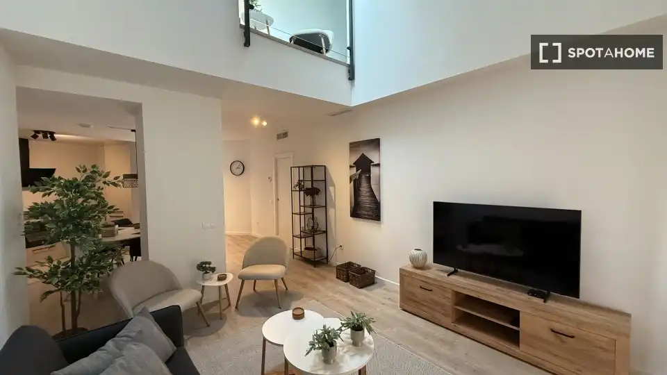 Sala d'estar de Apartament per a compartir en Málaga amb Aire condicionat, Terrassa i Moblat