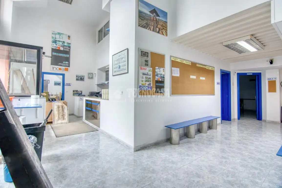 Local comercial en venta en Los Castros, imagen 6