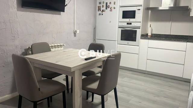 Casa-chalet en Venta en ALDEALBAR en Viloria