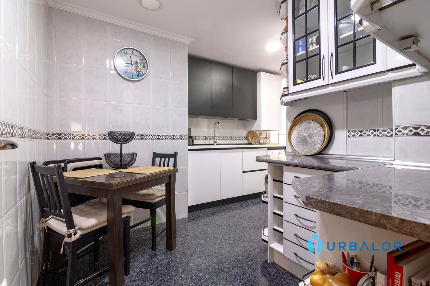 Kitchen of Flat for sale in Alcorcón  with Air Conditioner, Heating and Terrace