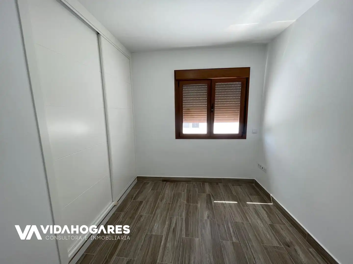 Habitación de Piso en venta en Rota