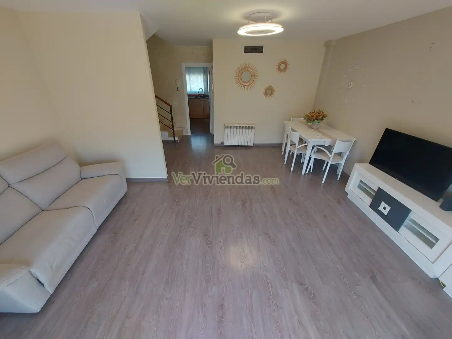 Sala de estar de Casa adosada en venta en Martorell con Aire acondicionado, Calefacción y Jardín privado