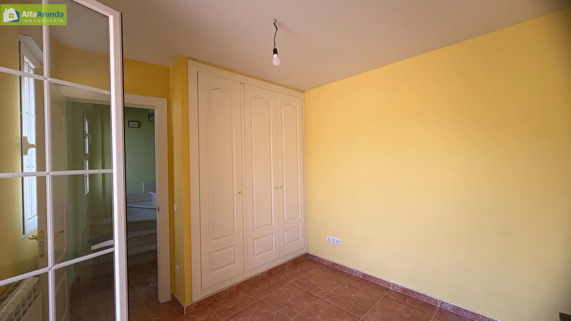 Habitación de Casa adosada en venta en Aranda de Duero con Calefacción y Terraza