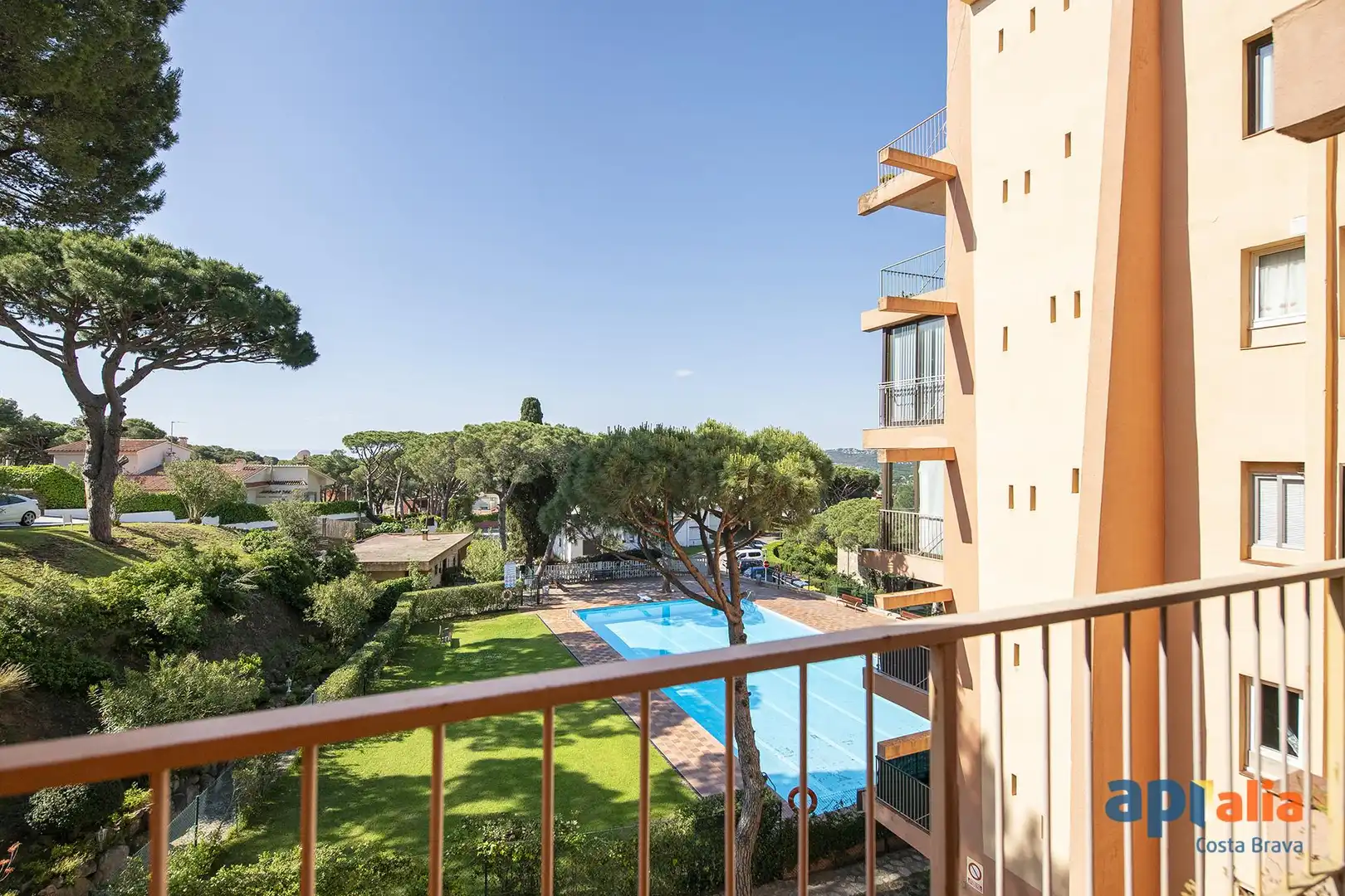 Terrassa de Apartament en venda en Castell d'Aro, Platja d'Aro i s'Agaró amb Jardí privat i Piscina