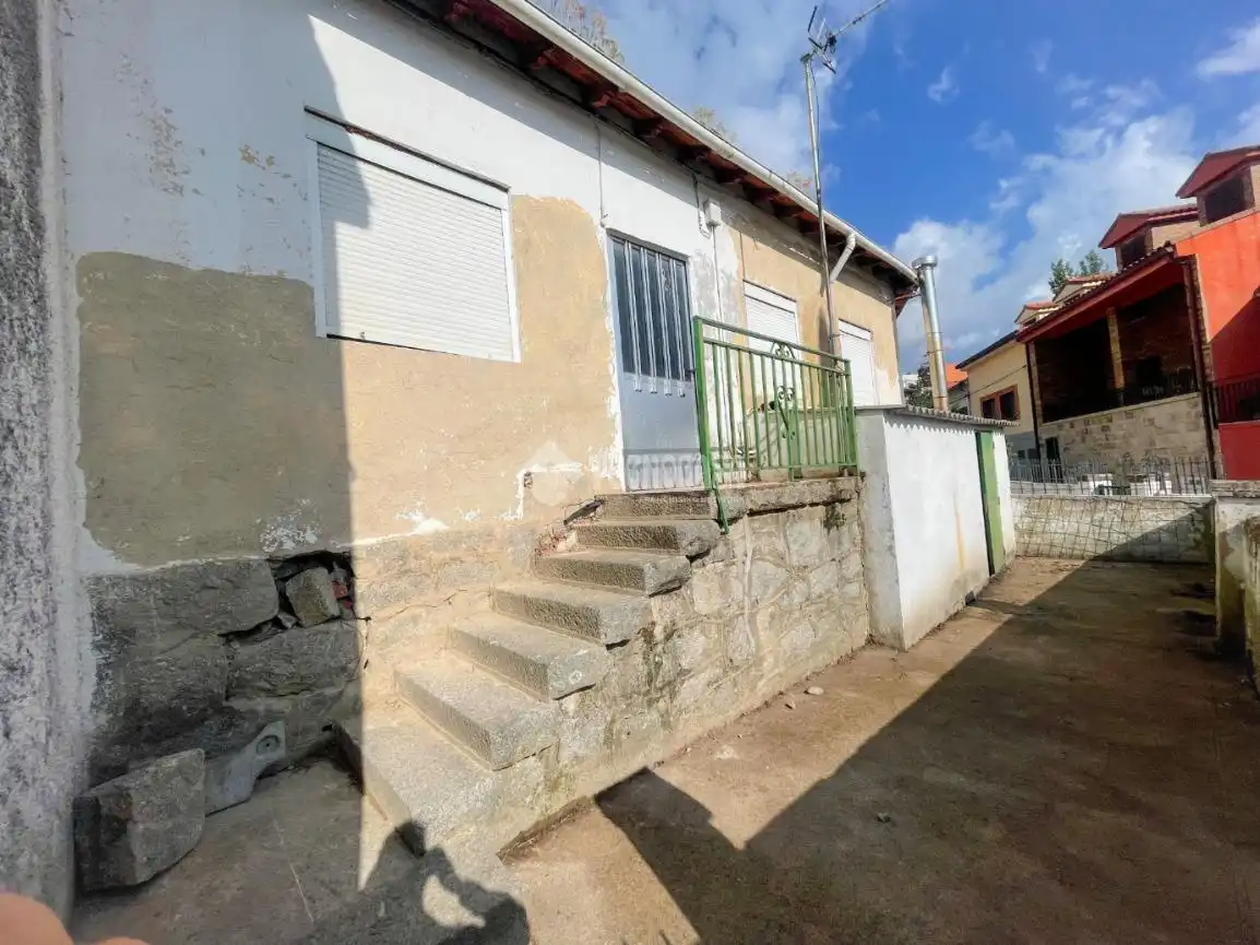 Casa aparellada amb jardí en venda a Guadarrama, imagen 2