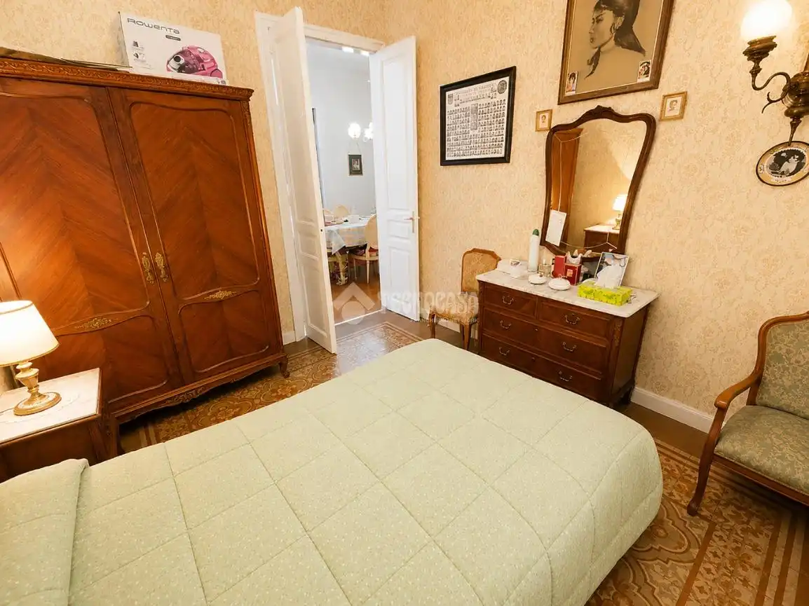 Habitación de Piso en venta en Barcelona con Calefacción y Terraza