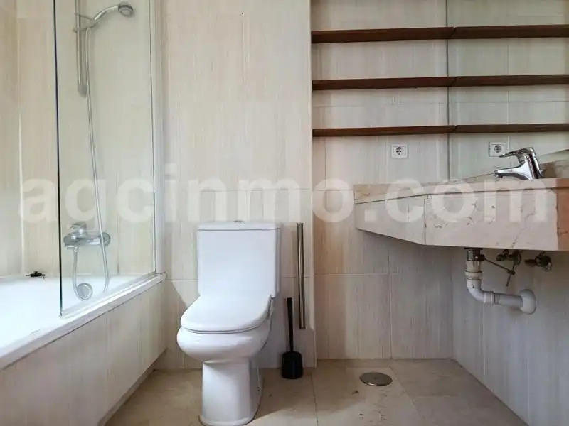 Baño de Casa o chalet en venta en Simancas, Valladolid
