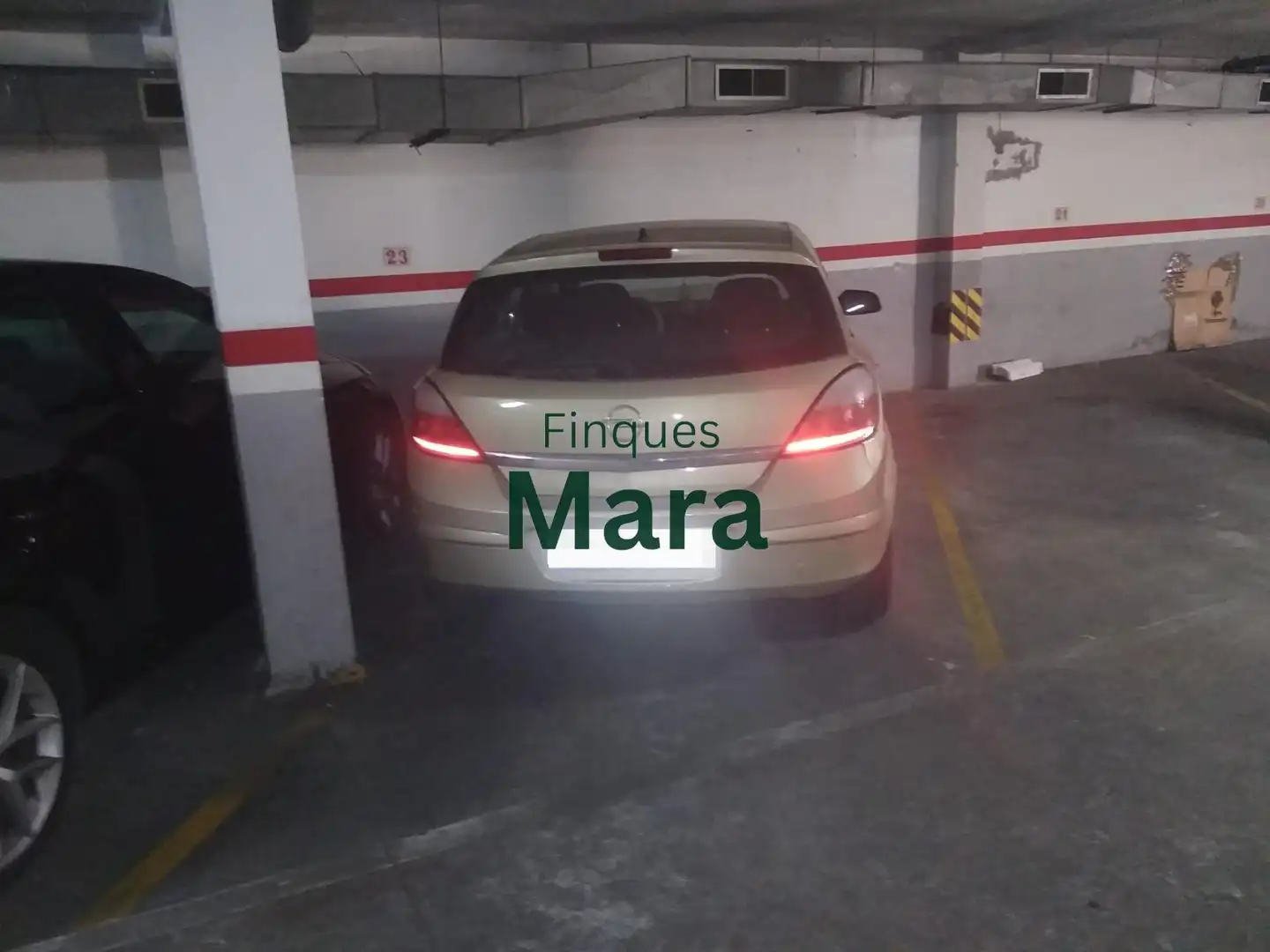 Parkplatz von Garage zum Verkauf in Sant Boi de Llobregat