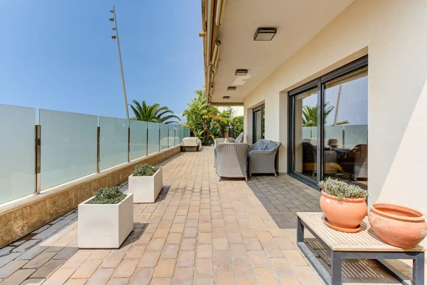 Terrasse von Haus oder Chalet zum Verkauf in Castelldefels mit Klimaanlage, Heizung und Privatgarten