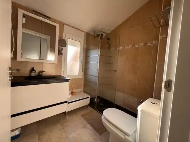 Badezimmer von Dachboden zur Miete in Murcia mit Klimaanlage, Heizung und Terrasse