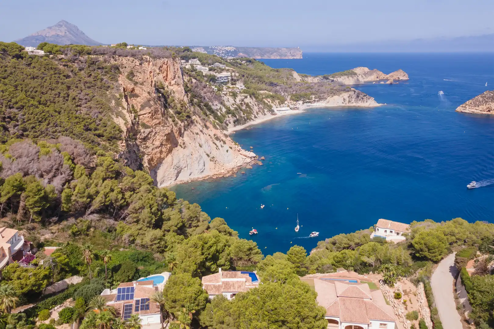 Vista exterior de Casa o xalet en venda en Jávea / Xàbia amb Aire condicionat, Jardí privat i Terrassa