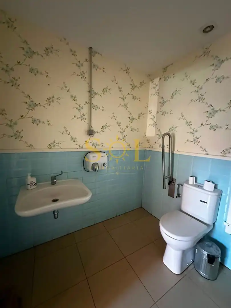 Business premises to rent in Calle Virgen del Camino, imagen 25