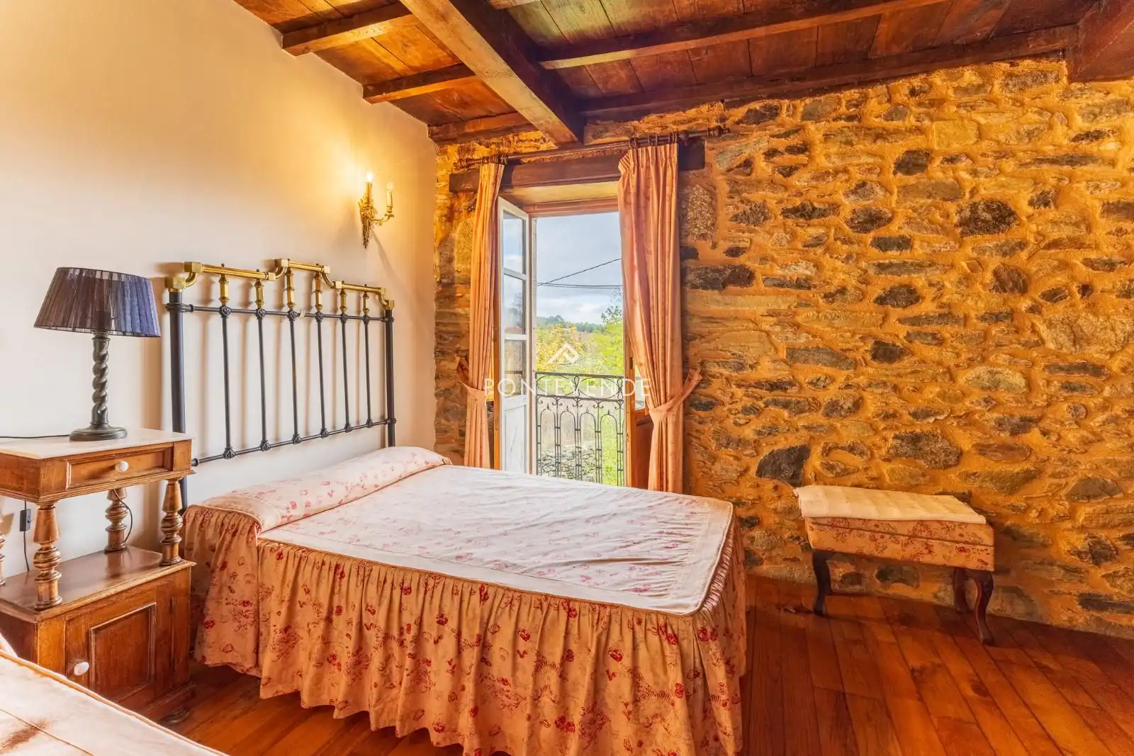 Habitación de Casa o chalet en venta en Santiso con Calefacción, Jardín privado y Terraza