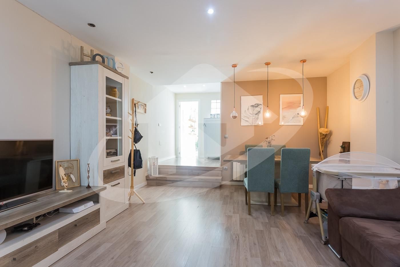 Cuina de Casa o xalet en venda en Terrassa amb Parquet i Terrassa