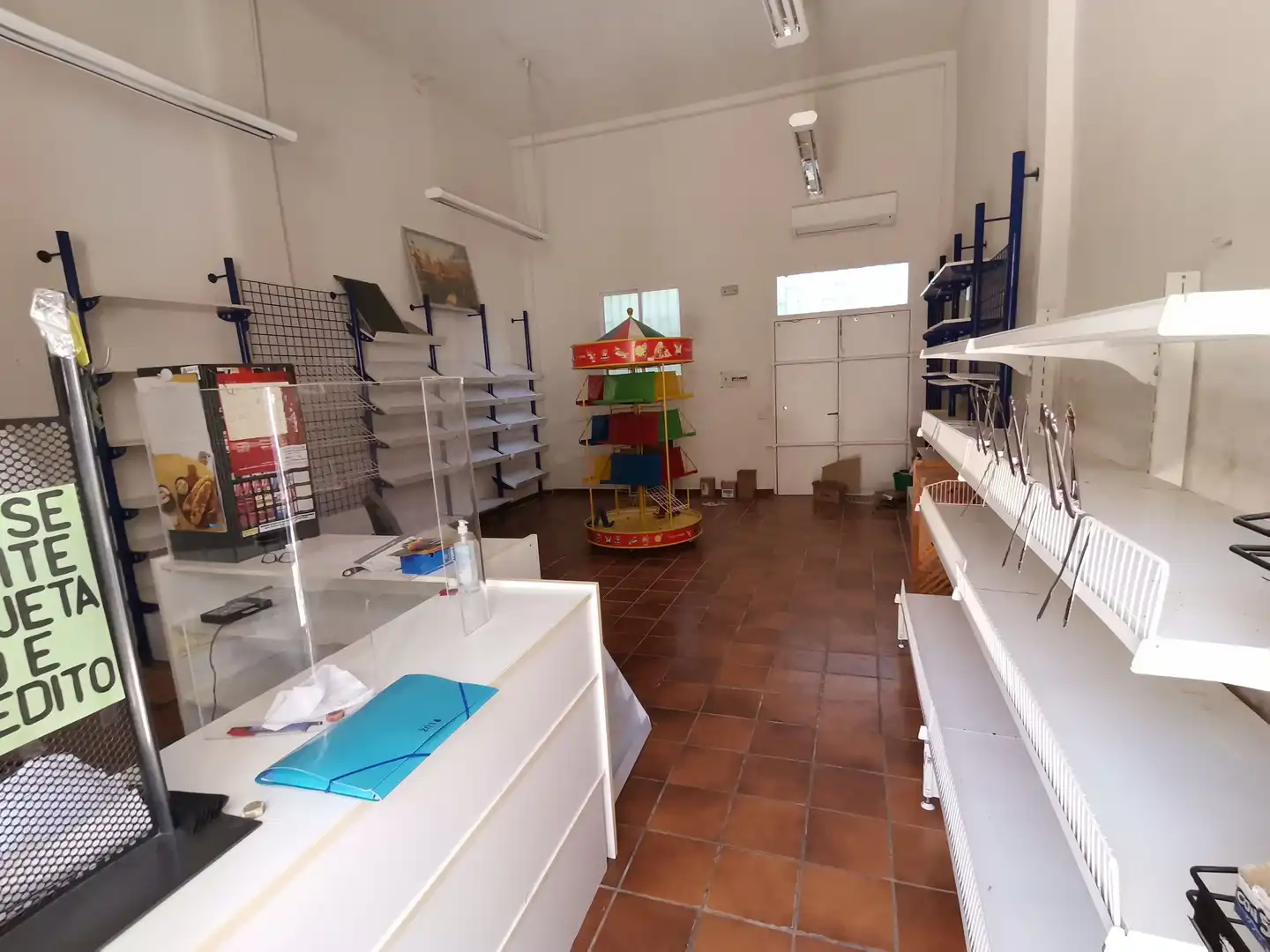 Local en venta en El Casar