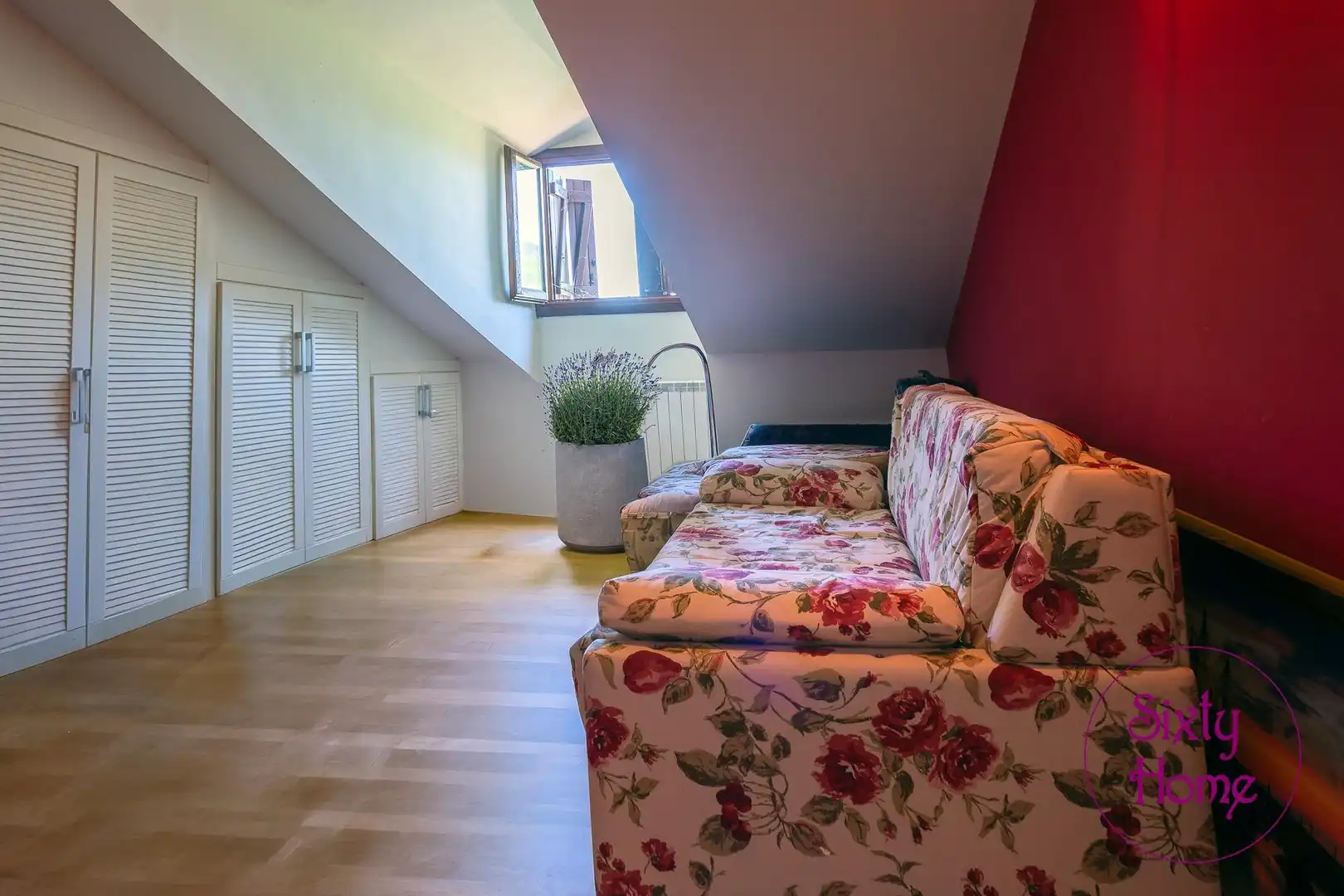 Sala de estar de Casa o chalet en venta en Jaca con Calefacción, Jardín privado y Parquet