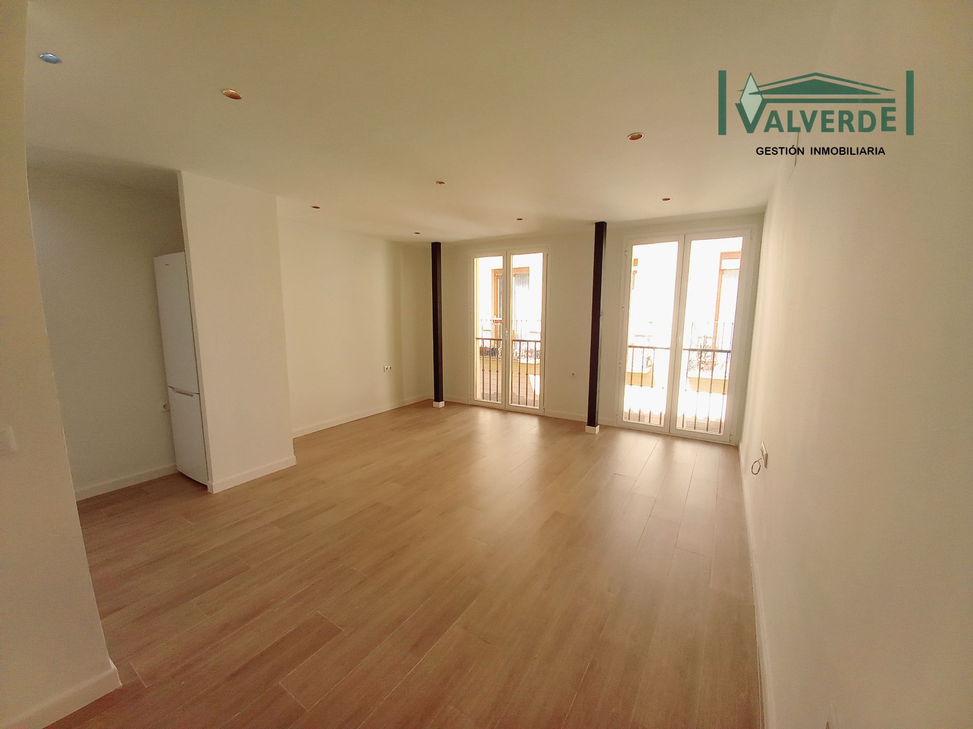 Sala d'estar de Pis de lloguer en  Granada Capital amb Aire condicionat, Calefacció i Rentadora