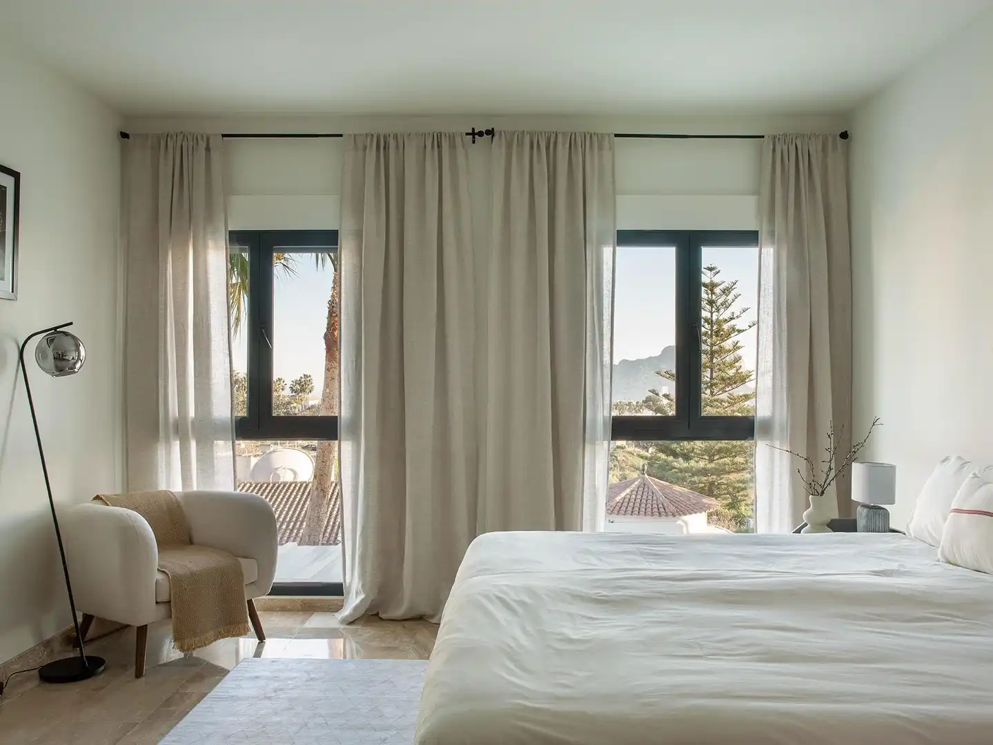 Bedroom of Houses for sale in Calpe / Calp  with Air Conditioner, Heating and Private garden