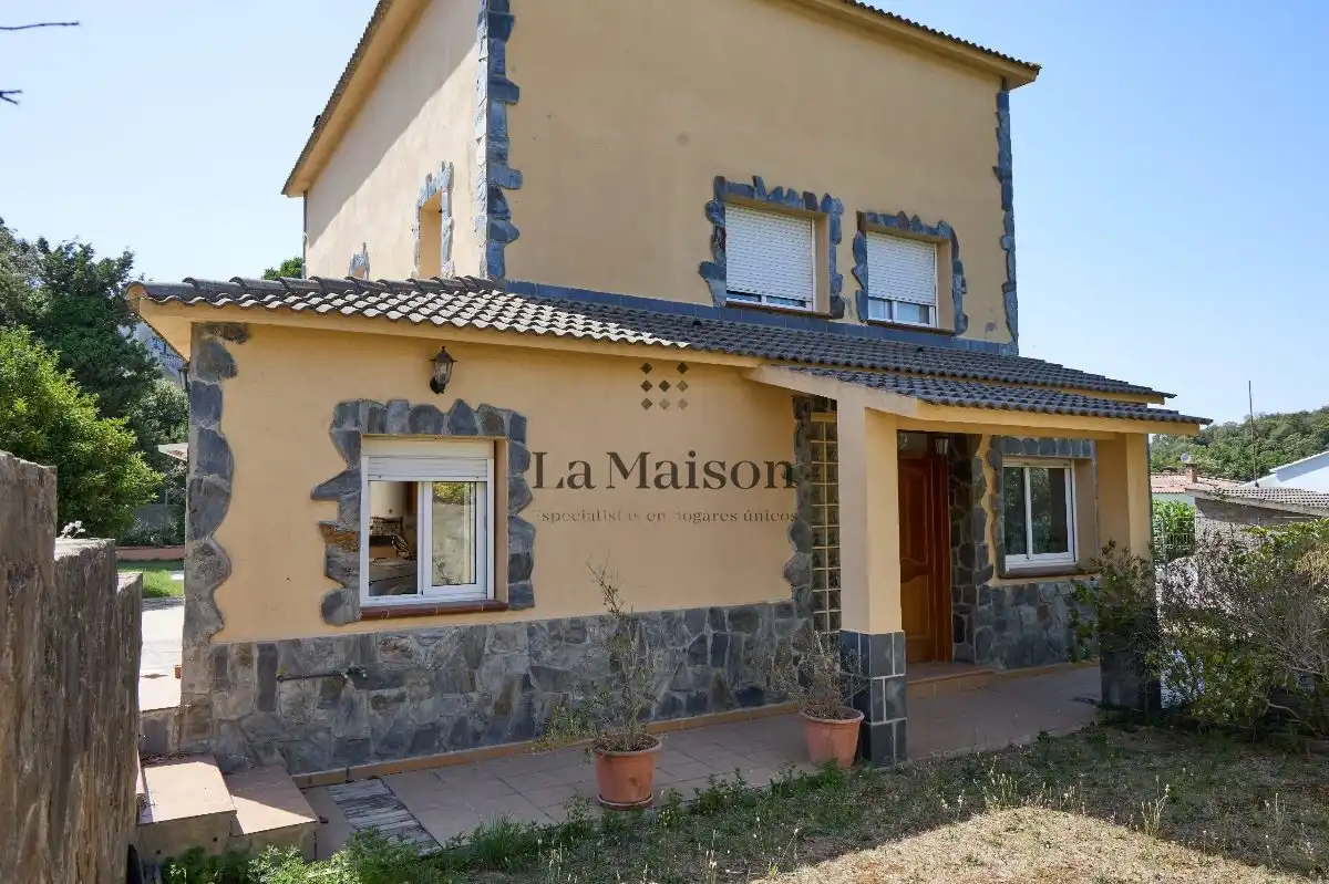 House with garden for sale in Carrer de Les Agudes, imagen 3