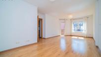Living room of Flat for sale in El Tiemblo   with Heating