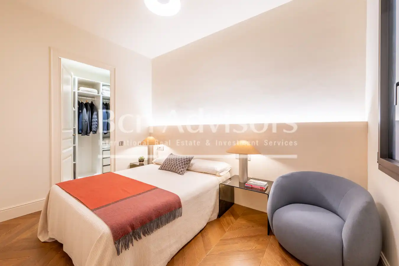 Dormitori de Apartament en venda en Barcelona amb Aire condicionat, Calefacció i Terrassa
