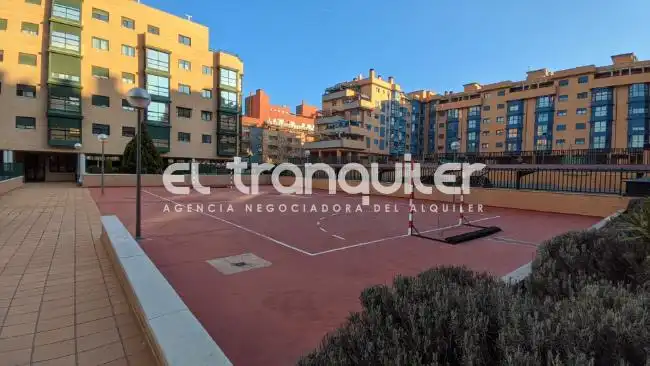 Exterior view of Flat for rent in Madrid  with Air Conditioner, Swimming Pool and Washing machine