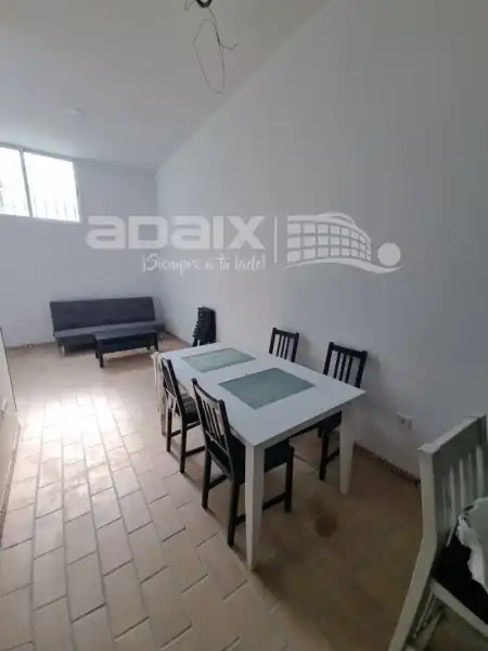 Comedor de Piso de alquiler en Lucena con Amueblado, Lavadora y TV