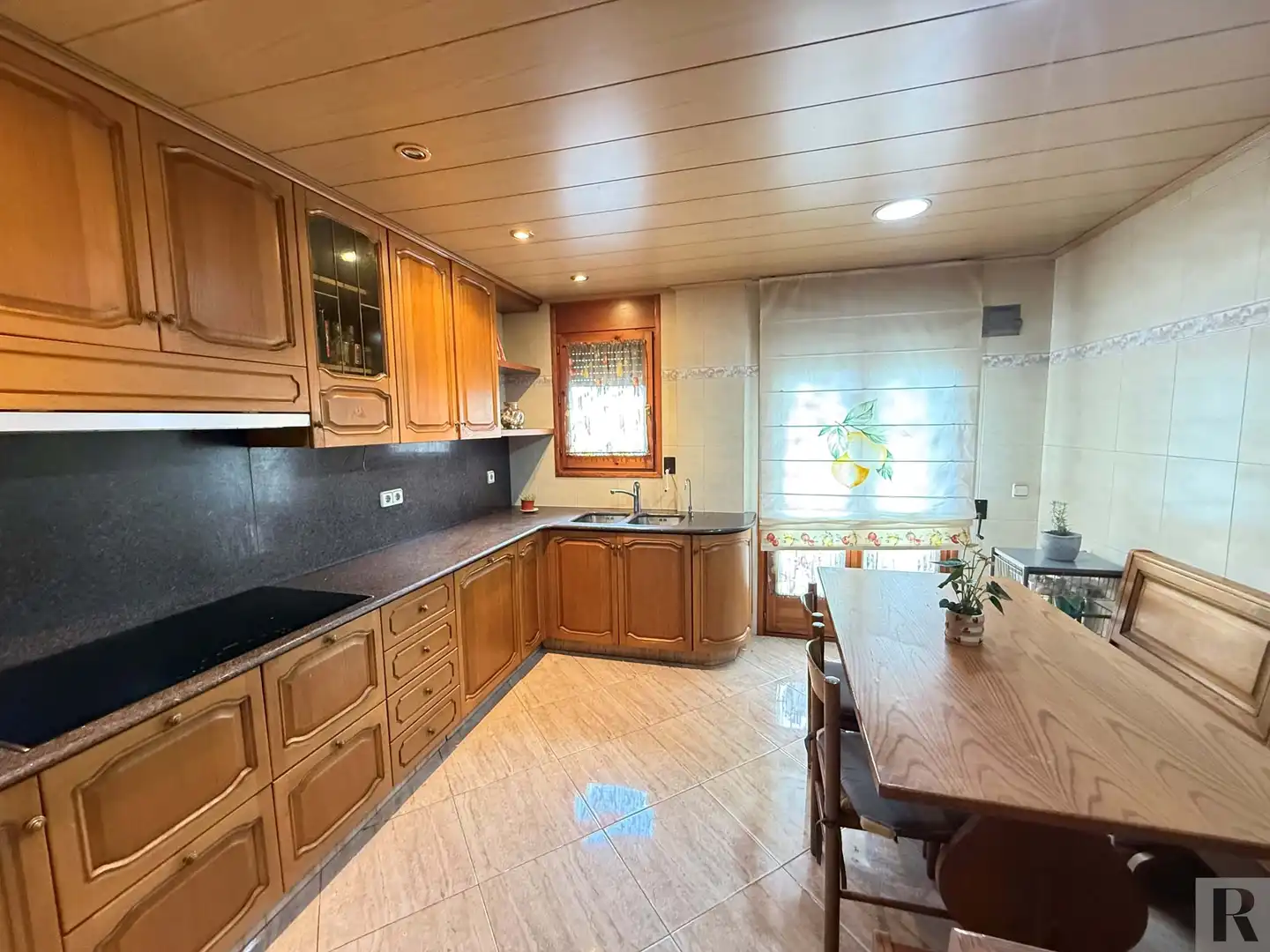 Casa adosada en venta en Avinguda Francesc Macià, Avià