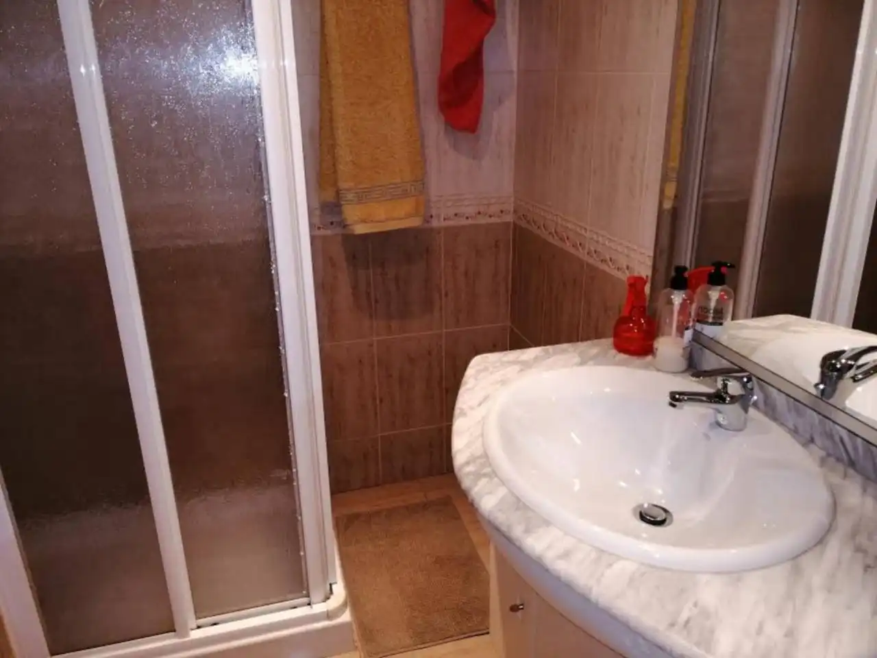 Bathroom of Flat for sale in Hellín  with Air Conditioner, Furnished and Balcony