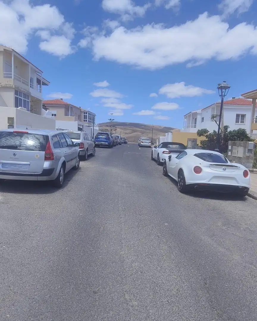 Parkplatz von Erdgeschoss zum Verkauf in Puerto del Rosario mit Privatgarten