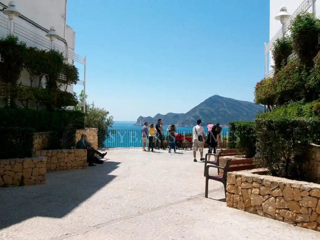 Vista exterior de Casa o chalet en venta en Altea con Piscina y Amueblado