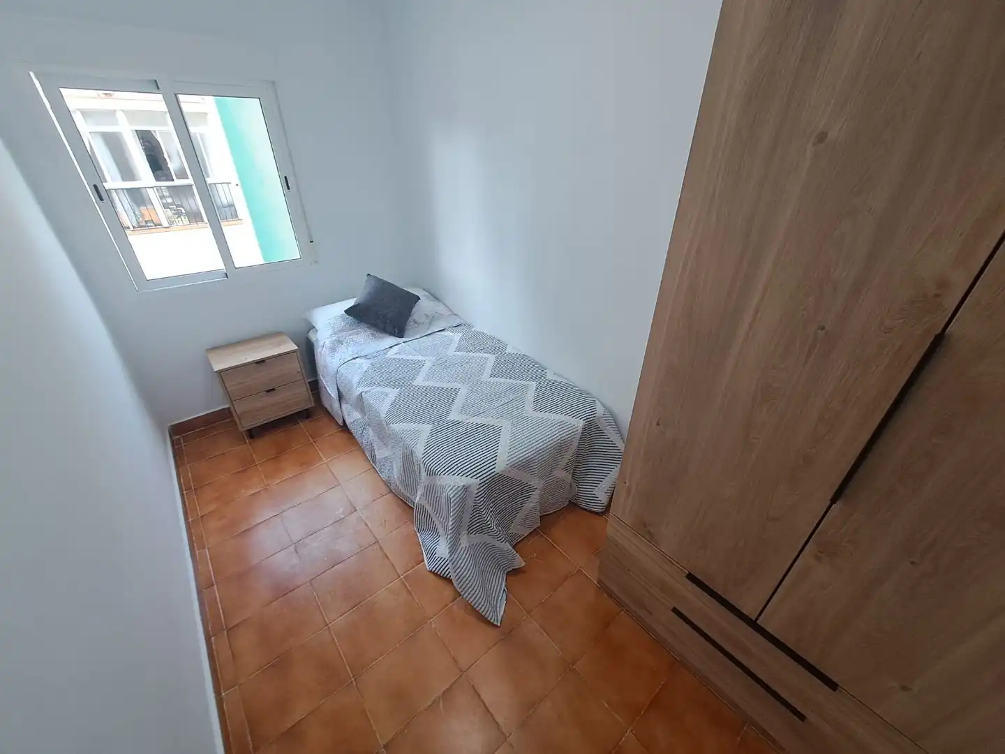 Bedroom of Flat for rent in Avenida Alemania-Italia