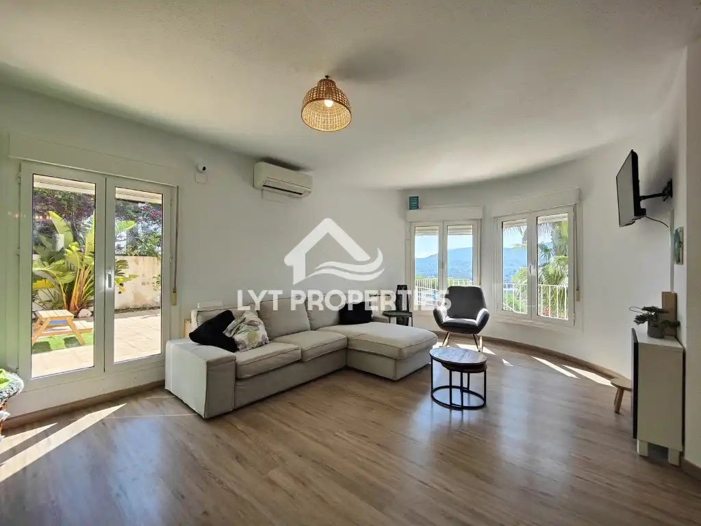Living room of Detached homes for sale in Gata de Gorgos  with Air Conditioner, Heating and Swimming Pool