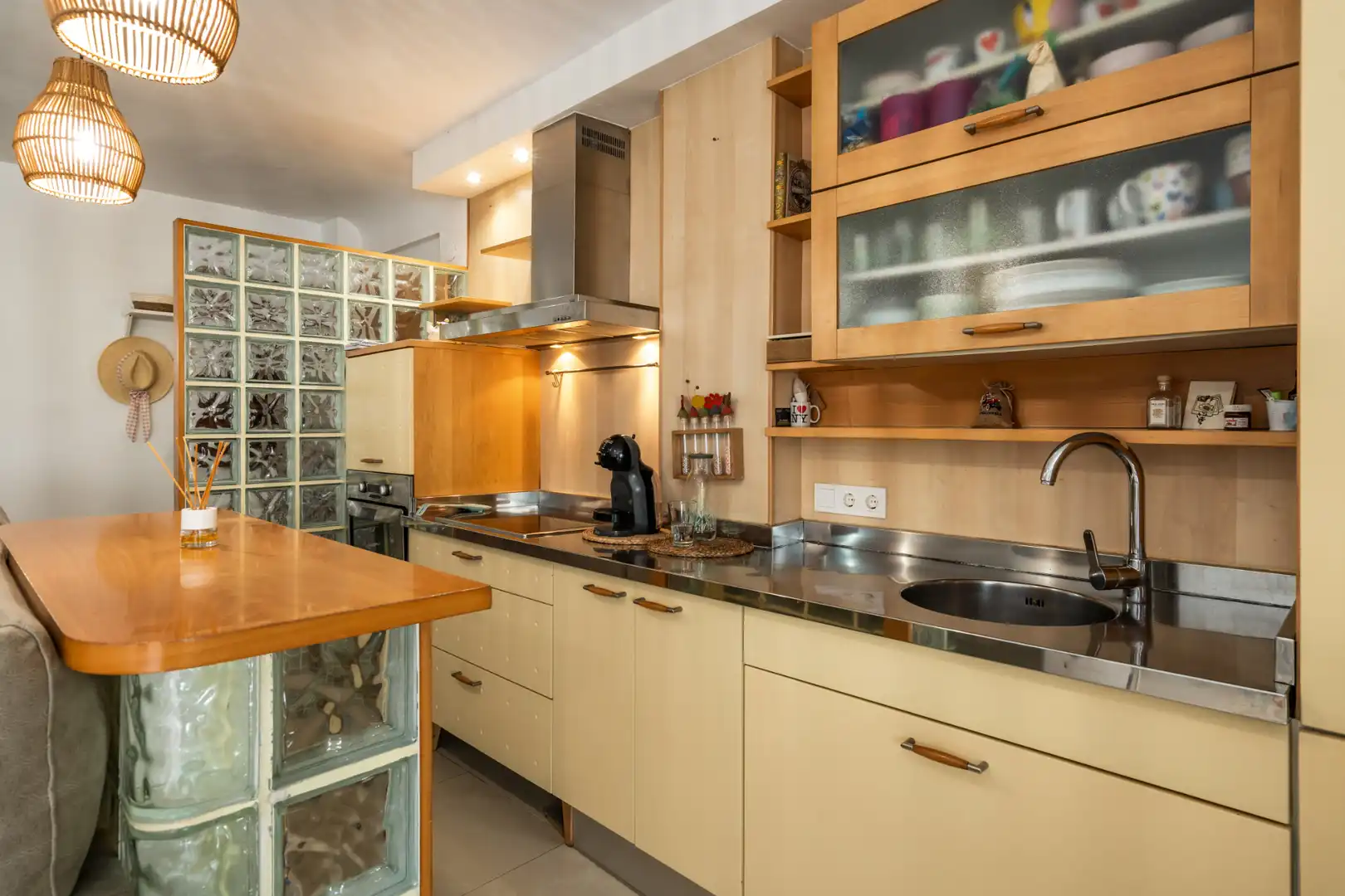 Cocina de Piso en venta en Rubí con Calefacción, Terraza y Trastero