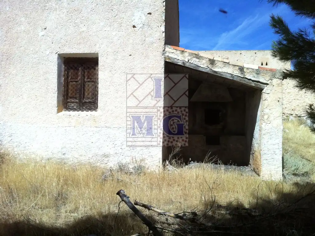 Finca rústica en venta en Yeste