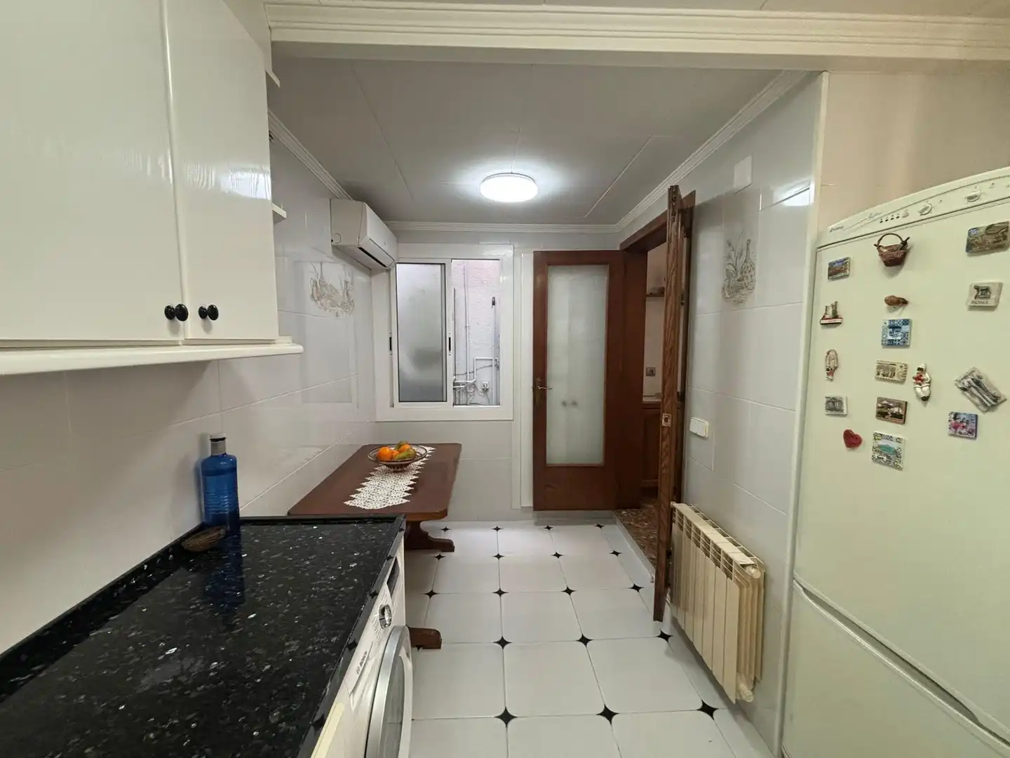 Cuina de Casa o xalet en venda en Sabadell amb Calefacció, Terrassa i Balcó
