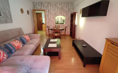 Living room of Flat to rent in  Madrid Capital  with Air Conditioner and Terrace