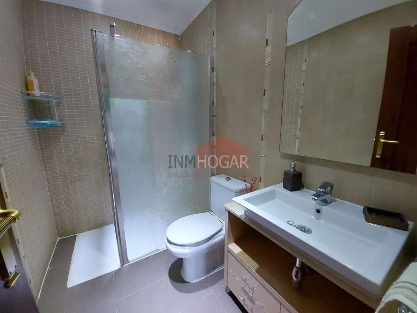 Bathroom of Houses for sale in Sanchidrián  with Private garden, Parquet flooring and Terrace